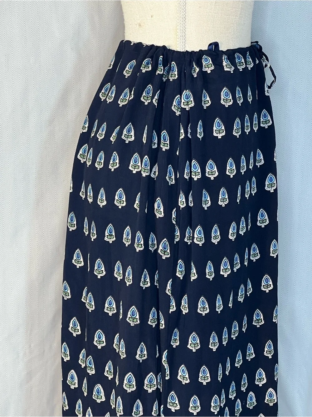 Angie maxi skirt